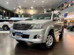 TOYOTA - HILUX - 2011/2012 - Prata - R$ 128.800,00