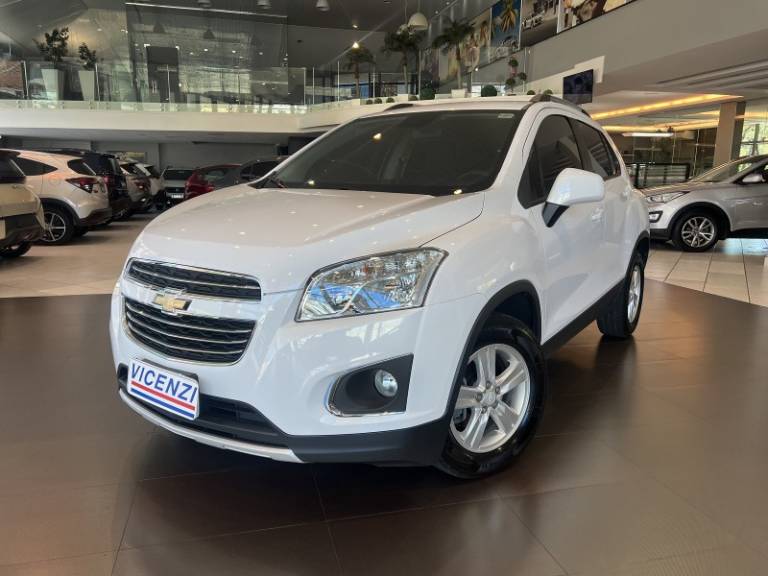 CHEVROLET - TRACKER - 2016/2016 - Branca - R$ 72.800,00