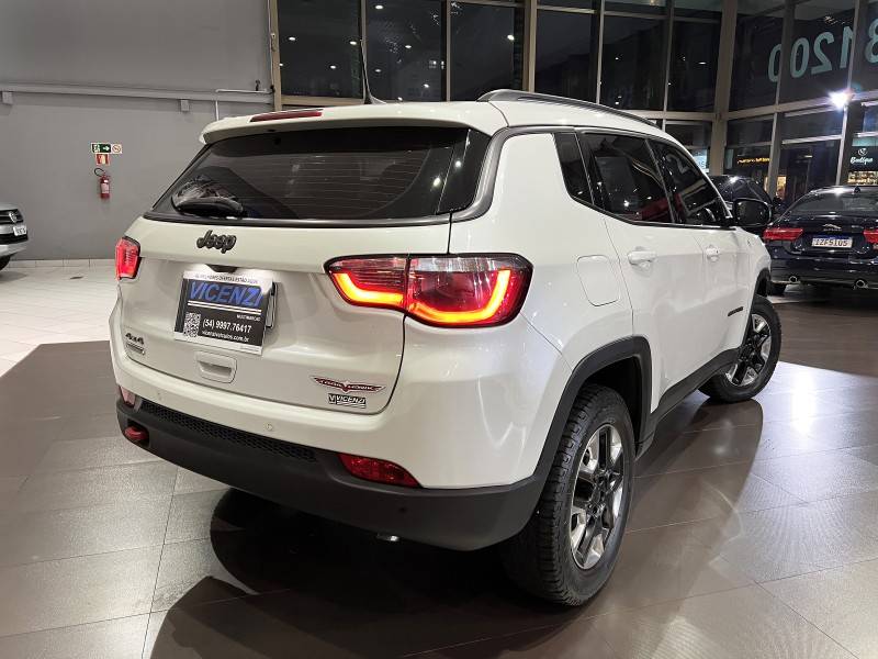 JEEP - COMPASS - 2016/2017 - Branca - R$ 104.800,00