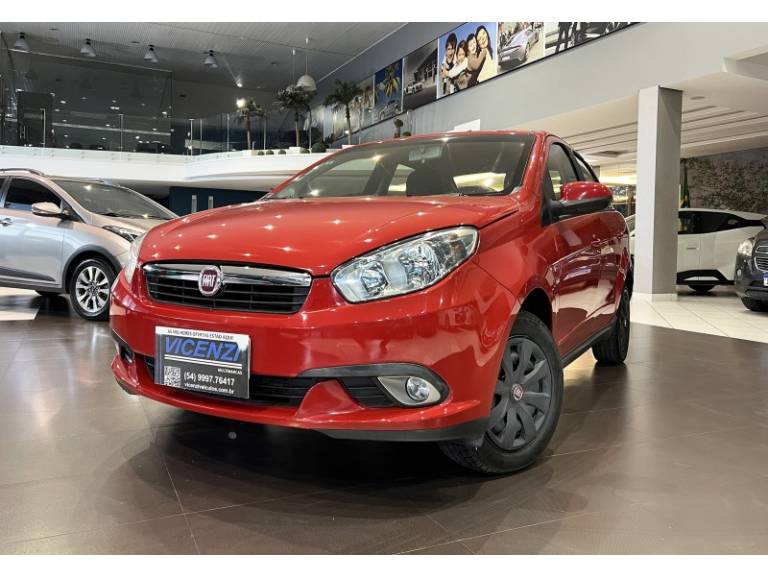 FIAT - GRAND SIENA - 2014/2015 - Vermelha - R$ 39.800,00
