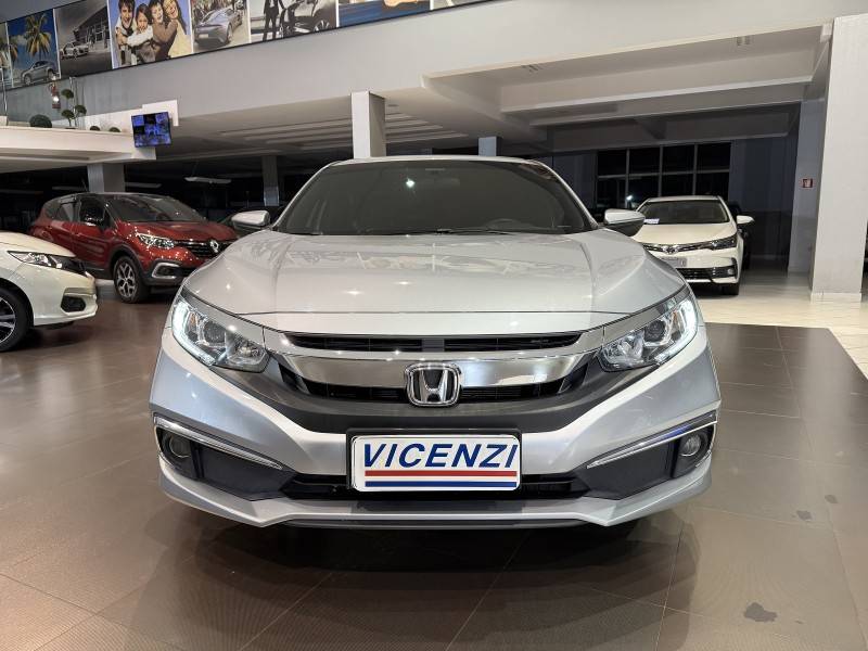 HONDA - CIVIC - 2020/2021 - Prata - R$ 125.000,00