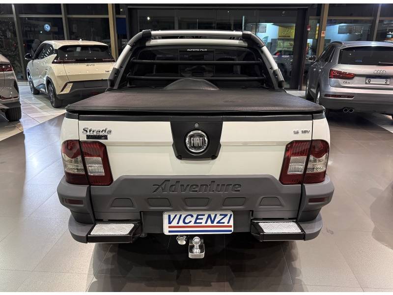 FIAT - STRADA - 2012/2013 - Branca - R$ 57.500,00