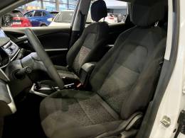 CHEVROLET - TRACKER - 2020/2021 - Branca - R$ 96.800,00