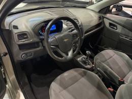 CHEVROLET - COBALT - 2013/2014 - Bege - R$ 45.500,00